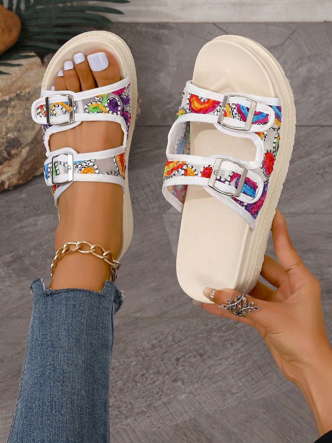 Spring 2024 New Arrival Plus Size Women's Shoes, European And American Style Thick Bottom Outdoor Beach Sandals