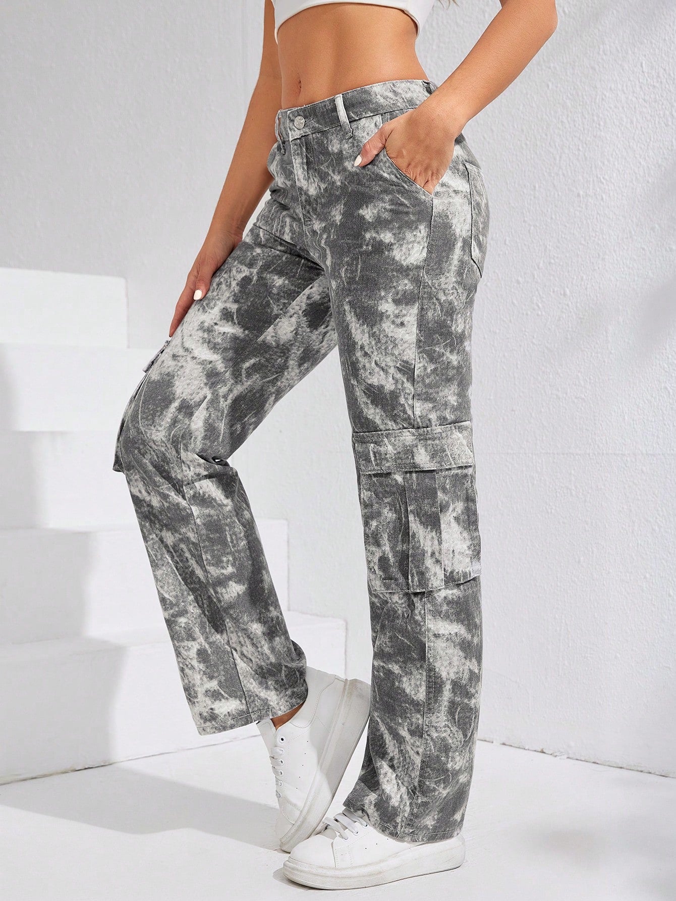 Allover Print Wide Leg Jeans