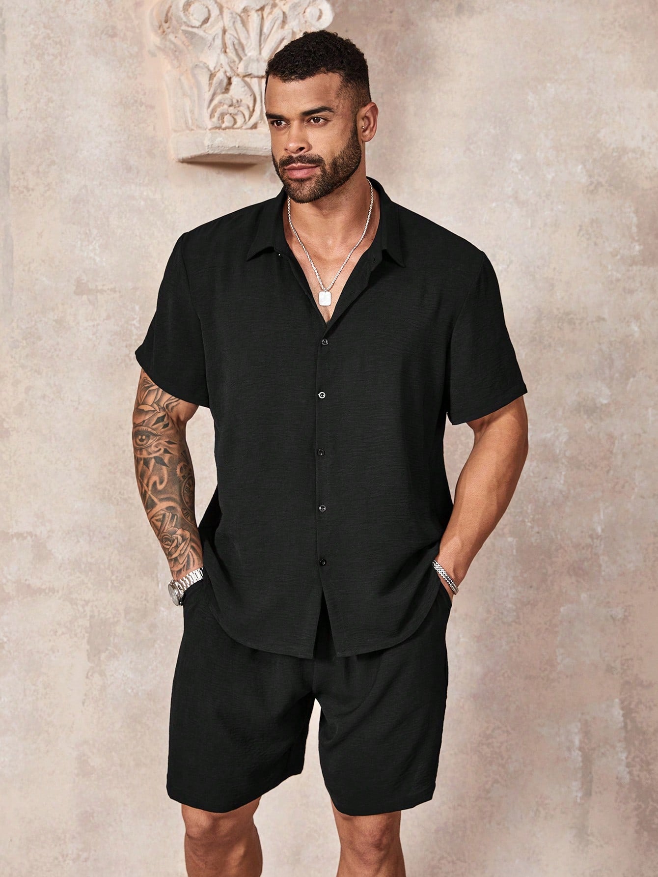 Black Plus-Size Men Loose Fit Short-Sleeved Shirt With Single-Breasted Button Closure And Casual Shorts With Pockets Two-Piece Set