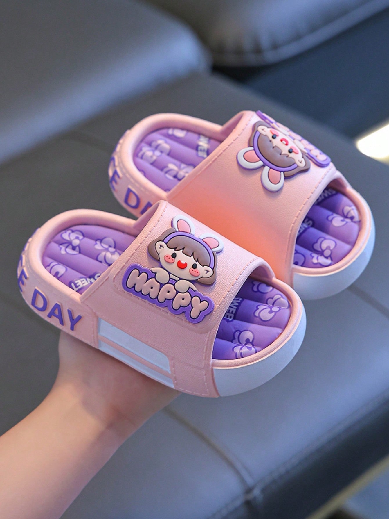 1 Pair Of Kids" Cute And Non-Slip PVC Slippers For Boys And Girls