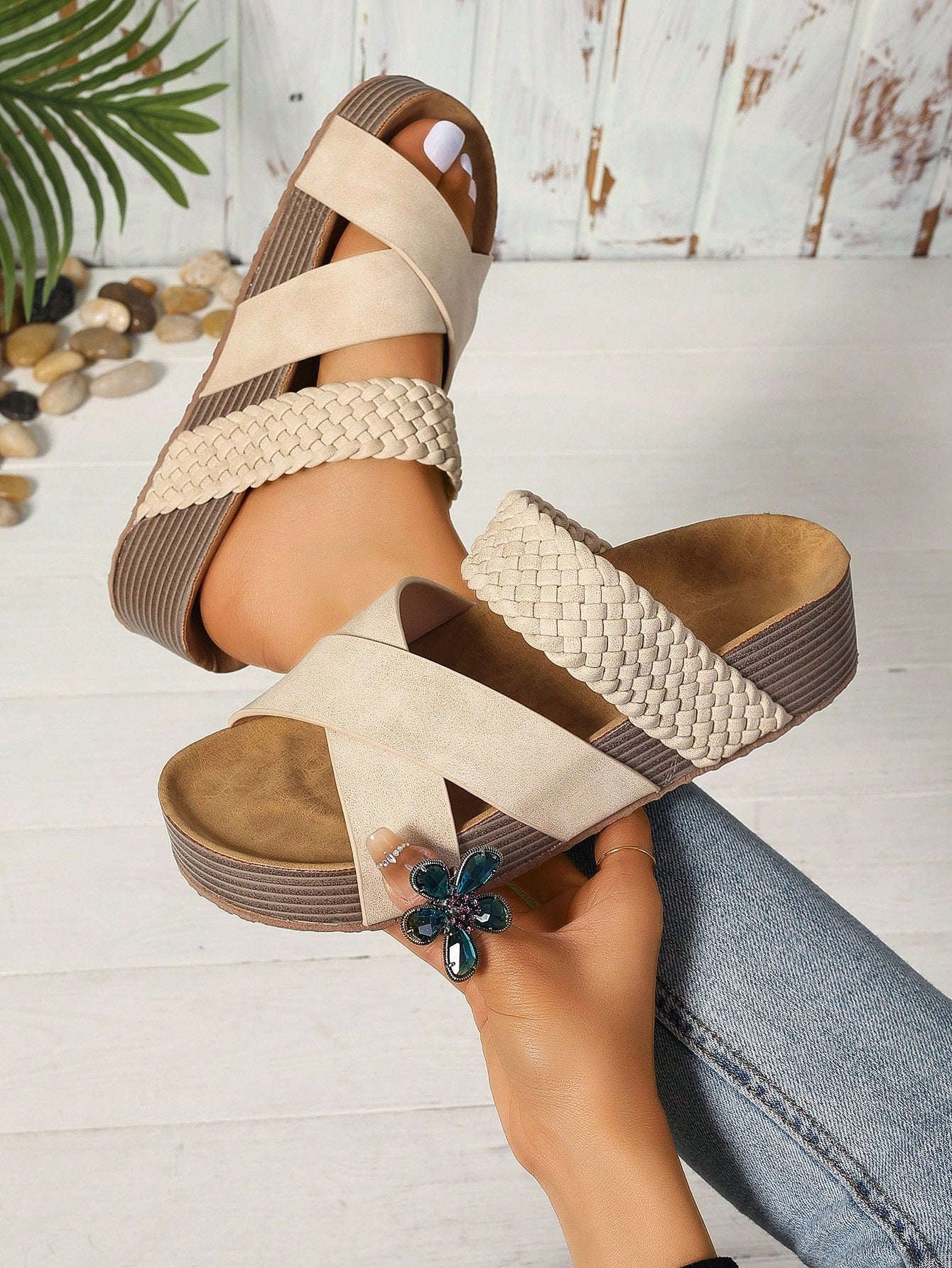 Vacation Coffee Brown Solid Wedges Slide Sandals For Women, Braid Detail Criss Cross Wedge Sandals