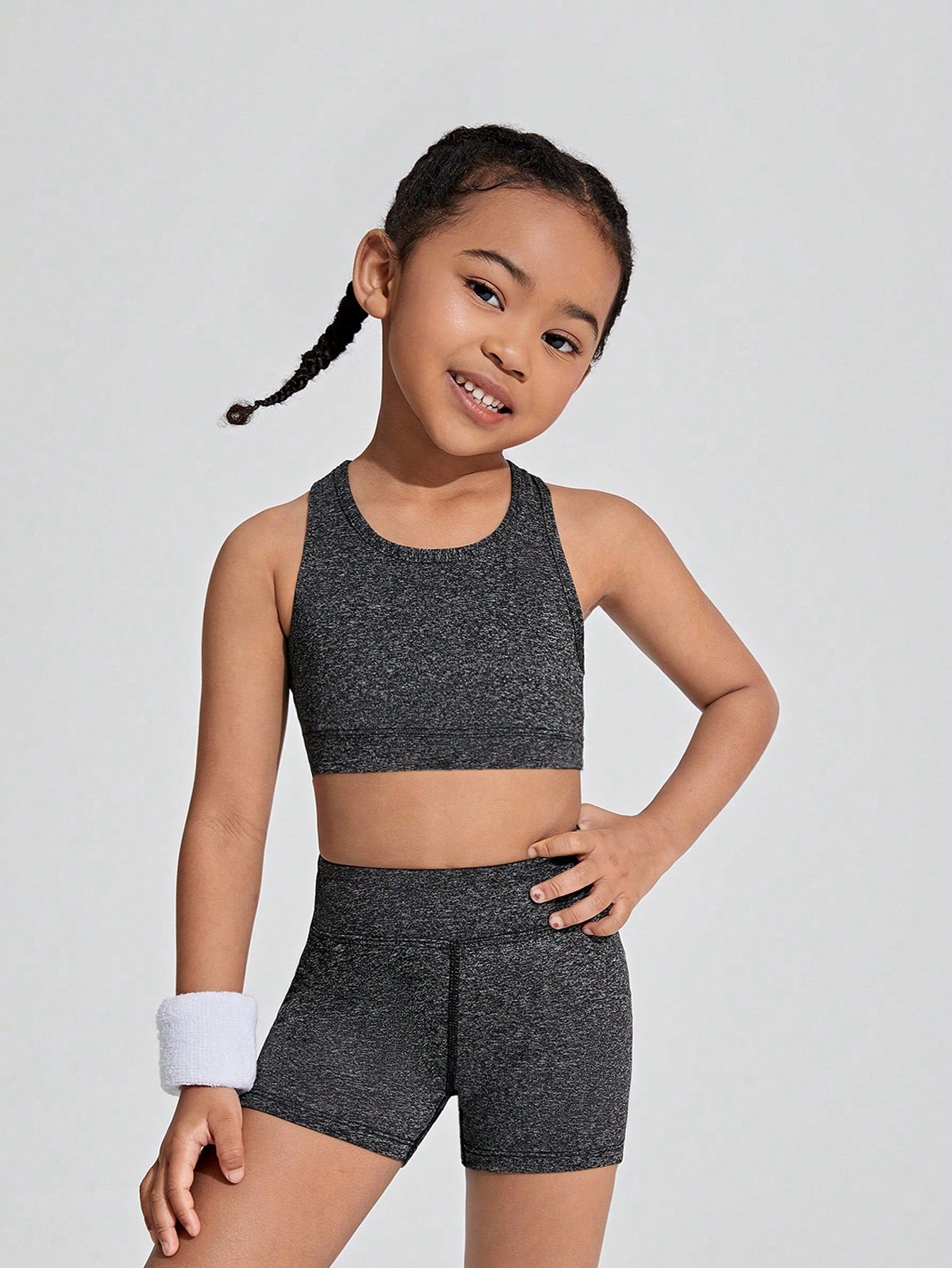 Young Girls' Gray Sports Set For Yoga, Running, Training, Daily Wear, Outdoors And Indoor Dancing