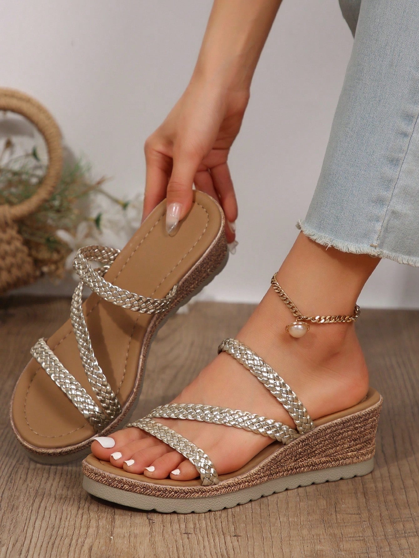 Summer New Outdoor Comfy Woven Roman-Style Women's Wedge Heel Platform Sandals