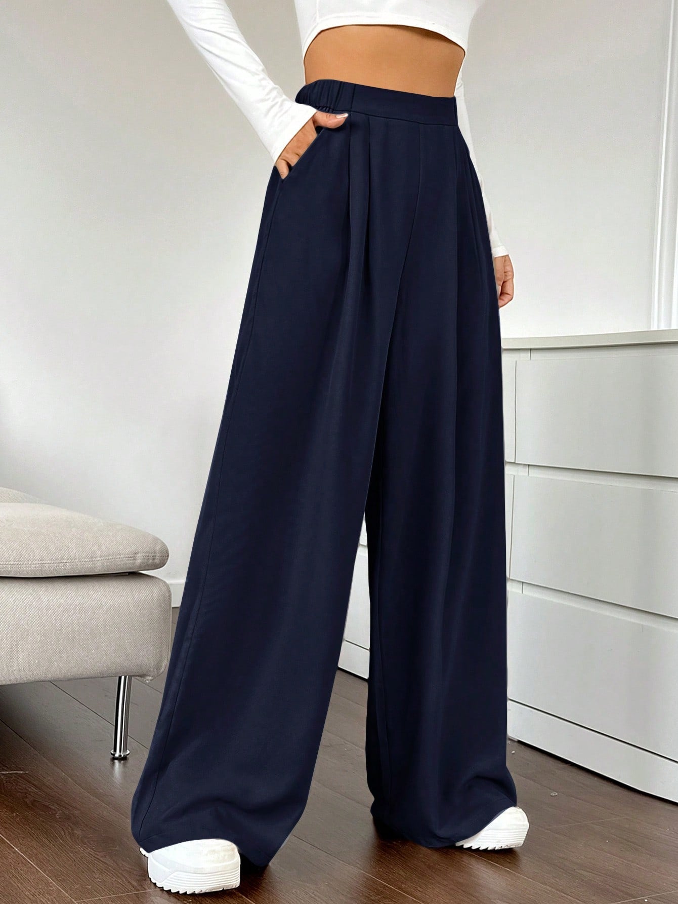 Women's Solid Color Pleated Wide Leg Pants