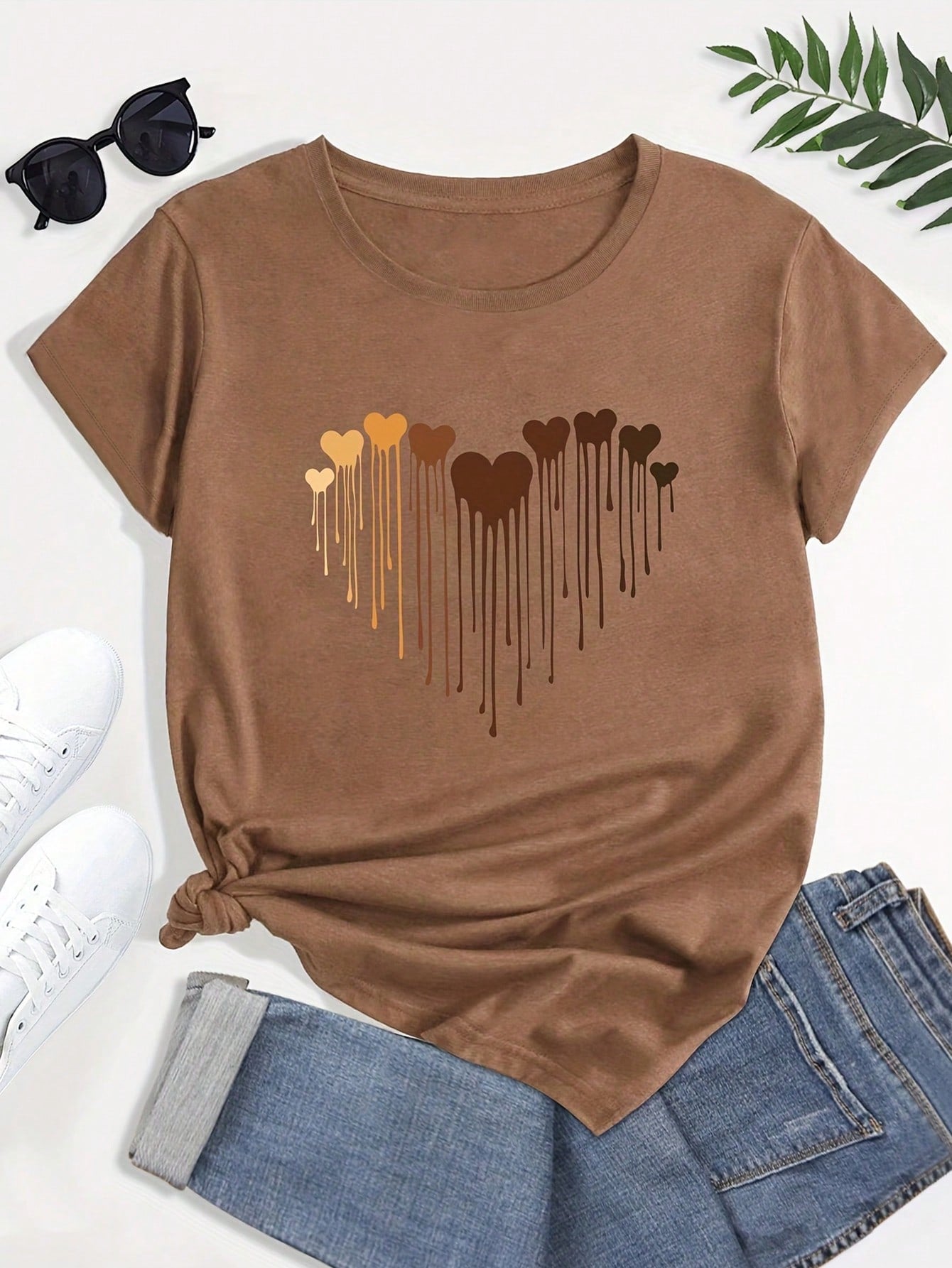 Plus Size Women's Valentine's Day Heart Print Round Neck Short Sleeve T-Shirt