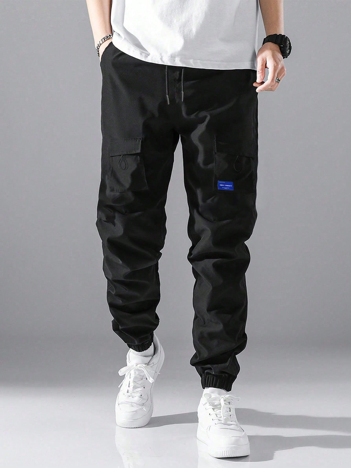 Tween Boy Stylish Casual Parachute Cargo Pants With Drawstring Waist And Slanted Pockets,