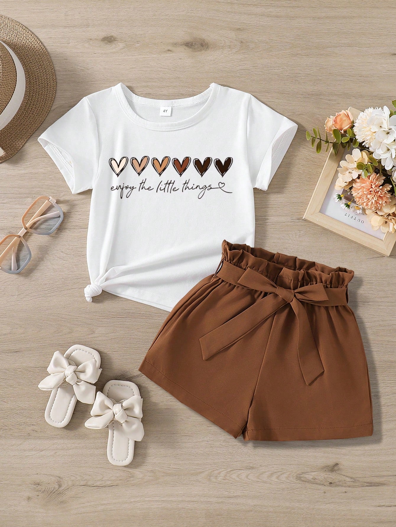 Young Girl Heart Print Short-Sleeved T-Shirt And Paper Bag Waist Belted Shorts