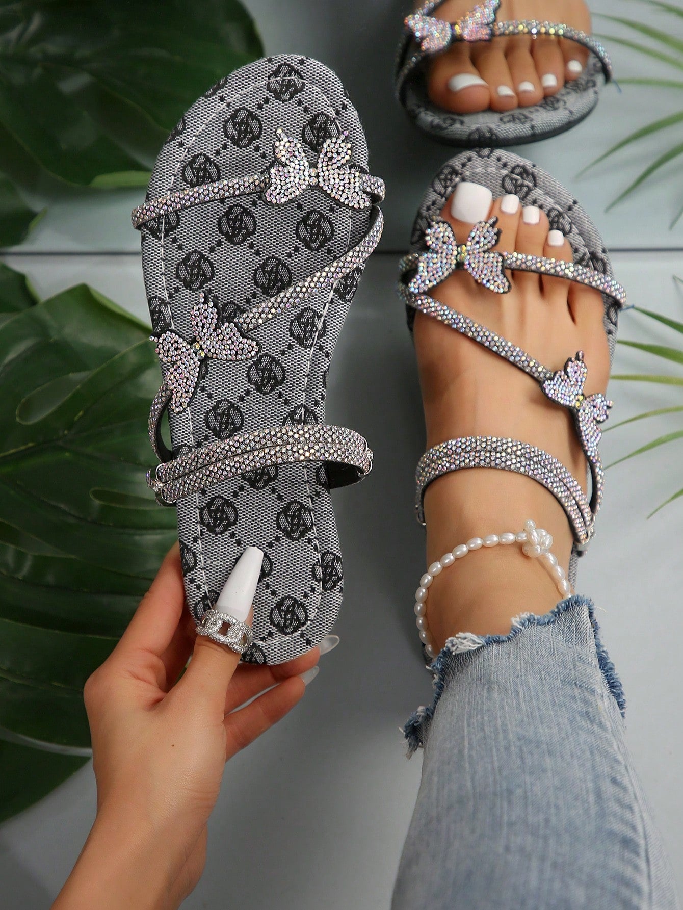 Colorful Rhinestone Bowknot Multi-Strap Two-Way Wearing Women's Slippers Outdoor Slides Summer/Autumn French Fashion Silver Sandals