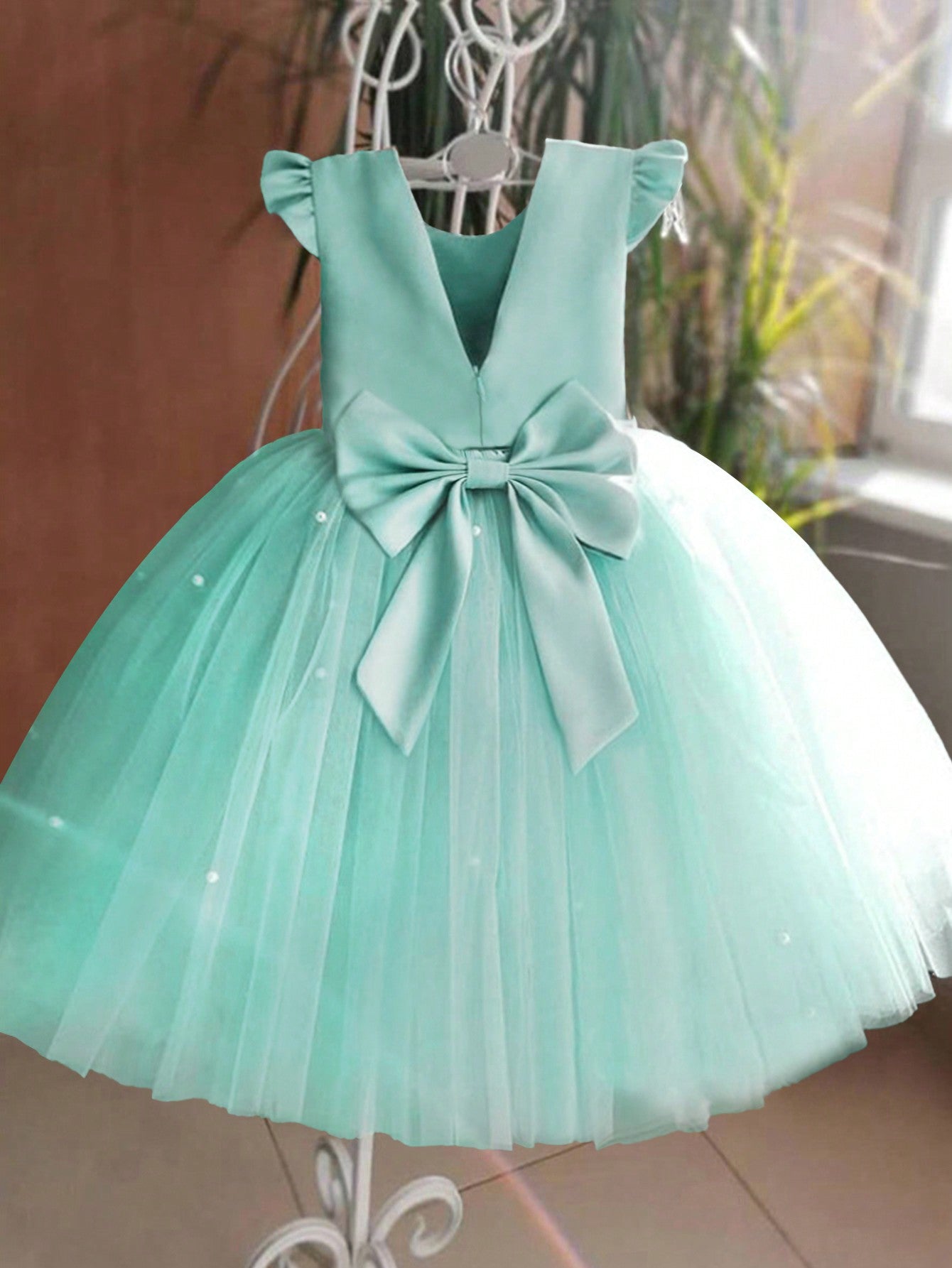 Young Girl Mesh Tulle Princess Dress With Flutter Sleeves, Suitable For Birthday Party, Dance Party, Instrumental Concert, Stage Performance, Ball Gown