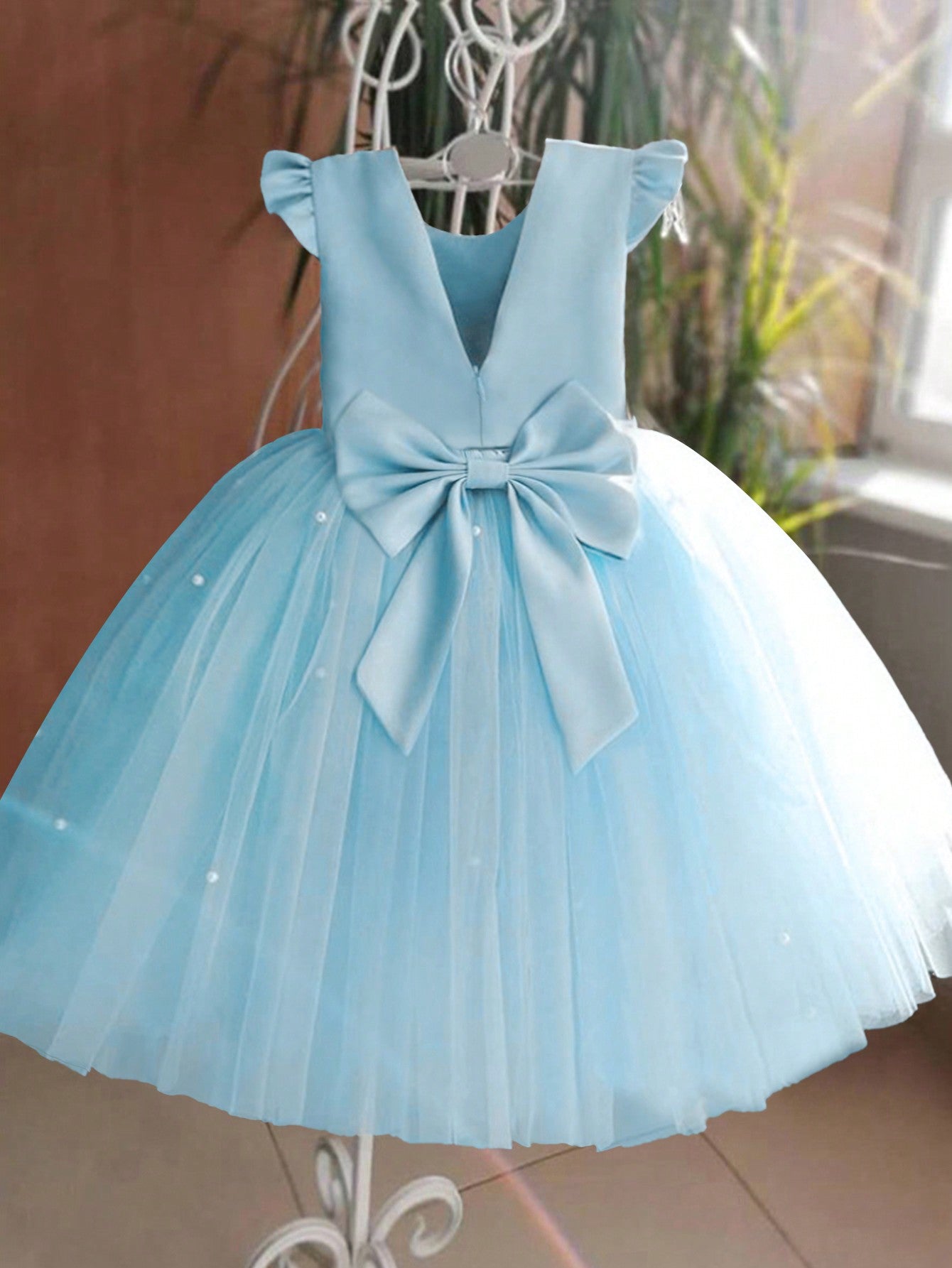 Young Girl Mesh Tulle Princess Dress With Flutter Sleeves, Suitable For Birthday Party, Dance Party, Instrumental Concert, Stage Performance, Ball Gown