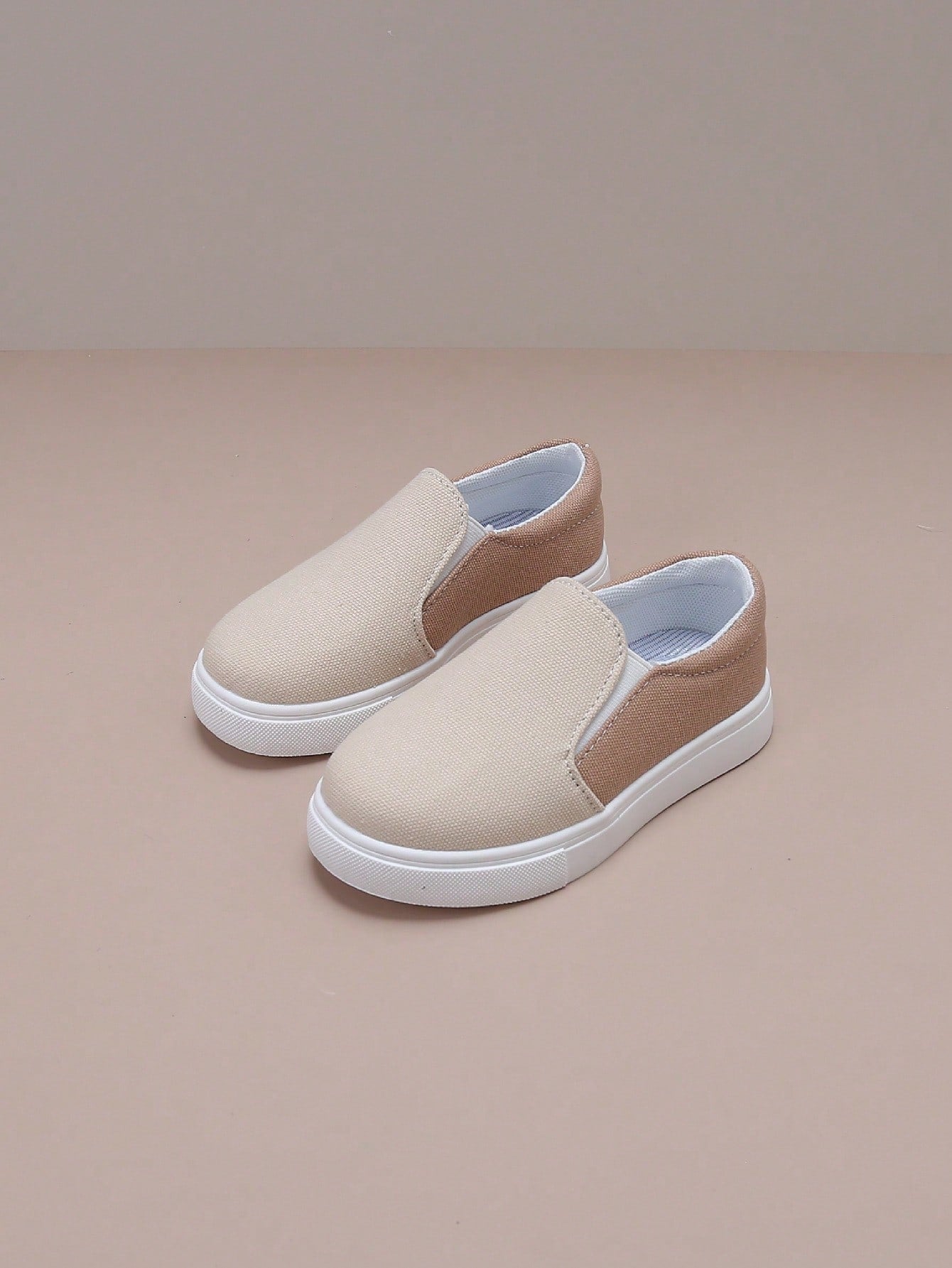 Children's Sport Shoes Slip-On Canvas Sneakers, Brown, Girls' Casual Shoes