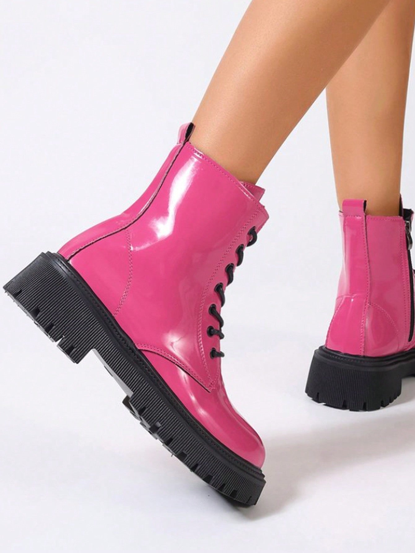 J-Fashion Women Fashionable Casual All-Match Y2K Style Short Boots With Straps, Suitable For All Seasons