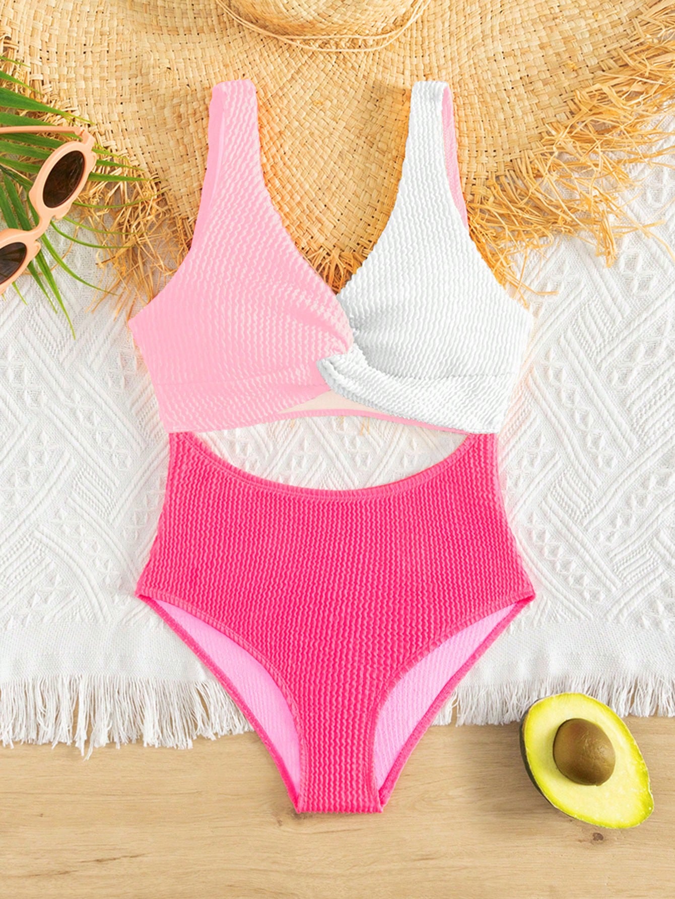 Tween Girl Fashionable Twisted One Piece Swimsuit With Colorblocking Design