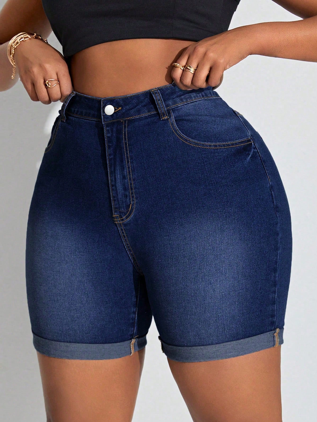 Plus Size Stretchy Skinny Denim Shorts