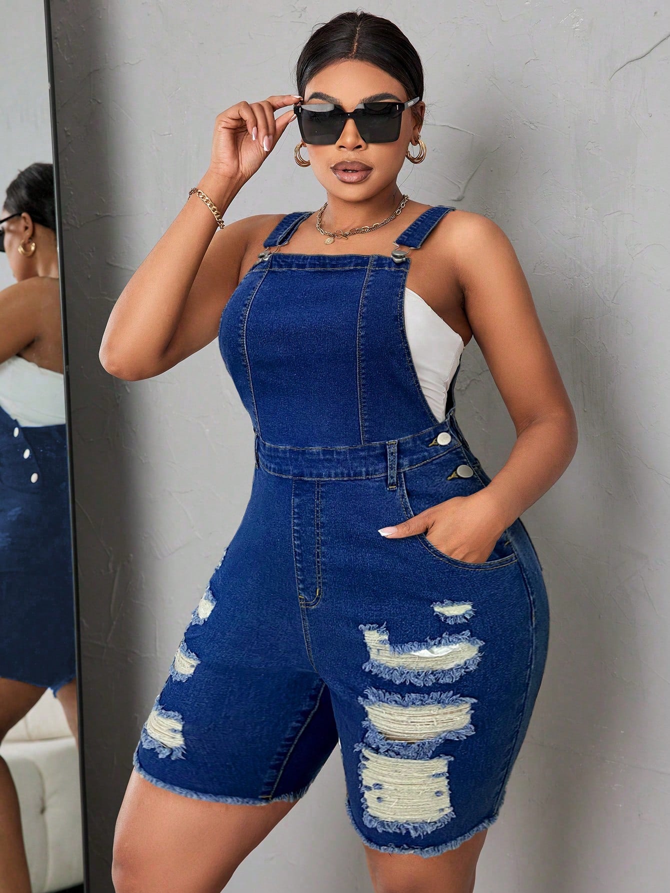 Plus Size Women'S Distressed Denim Overalls Shorts