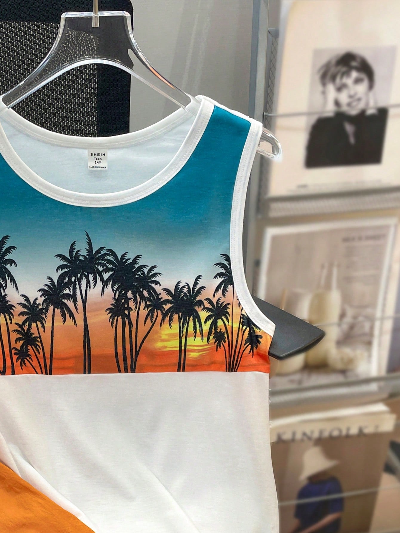 2pcs/Set Teen Boy Casual Beach Holiday Coconut Tree & Island Print Sleeveless Vest & Cube Texture Sports Shorts Spring Summer Outfits