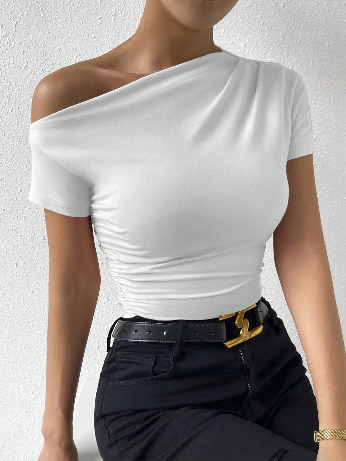 Raffinéa Solid Ruched Asymmetrical Neck Tee