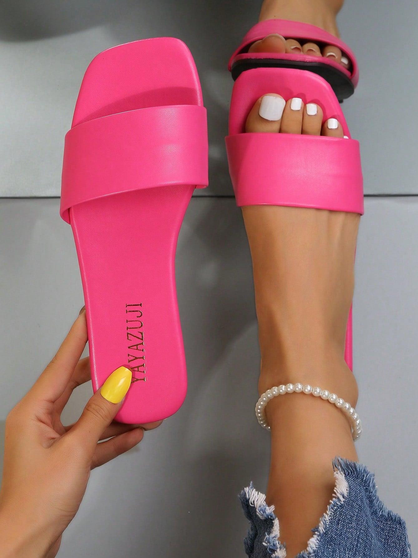 Women Outdoor Open Toe Slides Sandals Fashionable Hot Pink Flat Sandals Casual Shoes