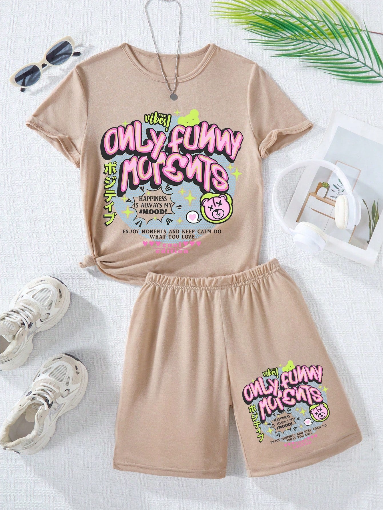 Tween Girl Cartoon Slogan Print Short Sleeve Casual T-Shirt And Shorts 2pcs/Set For Summer