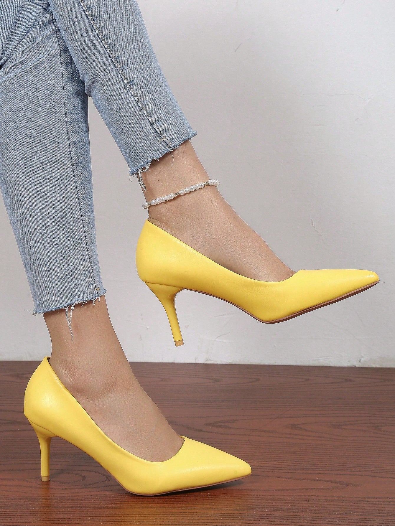 Women's Fashionable Outdoor Casual Pointed Toe Stiletto Pumps With Thin Heels And Faux Pu Leather