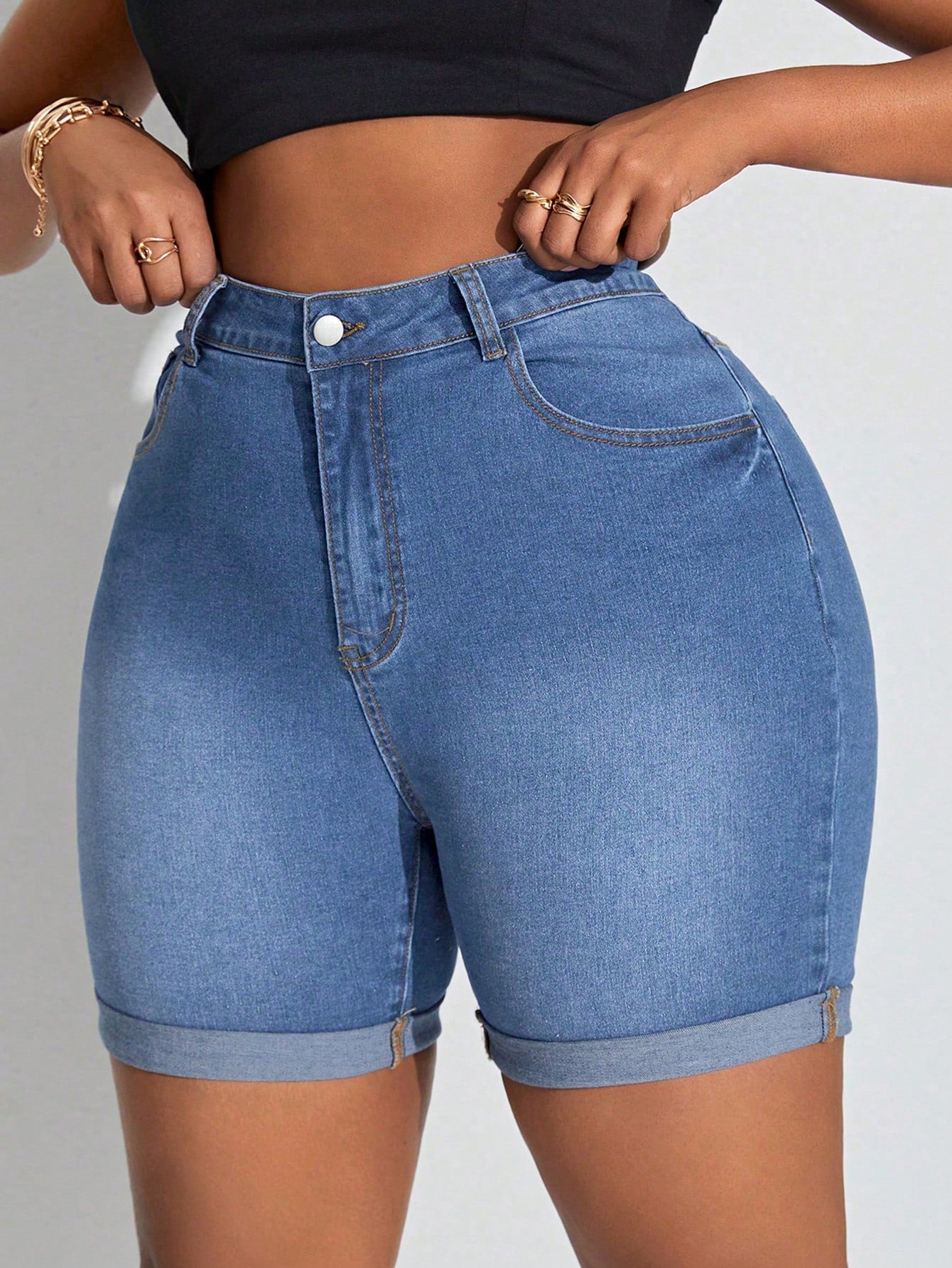 Plus Size Stretchy Skinny Denim Shorts