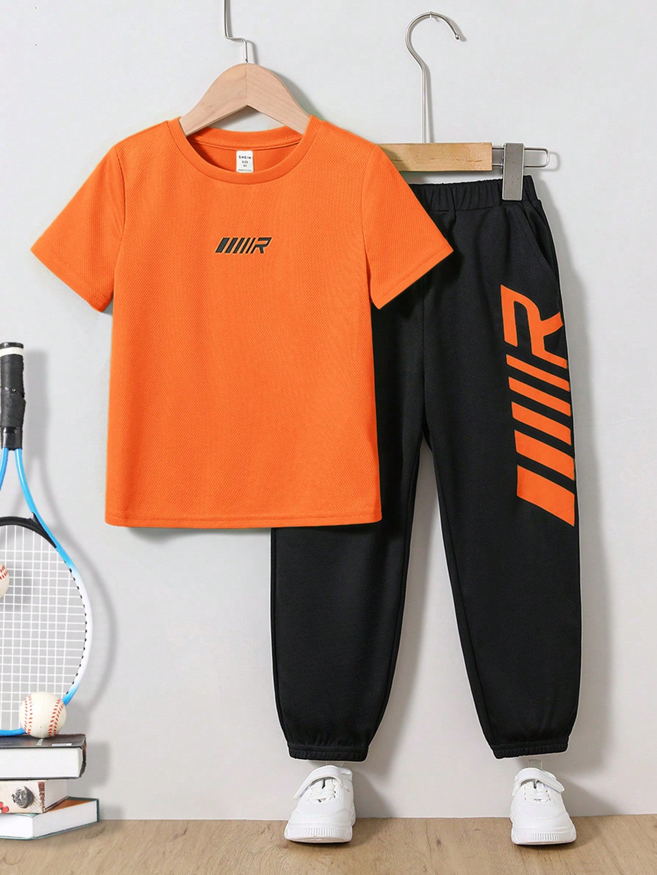 Young Boy Matching Casual & Simple Letter Print Round Neck Breathable Pullover And Shorts Sports Suit