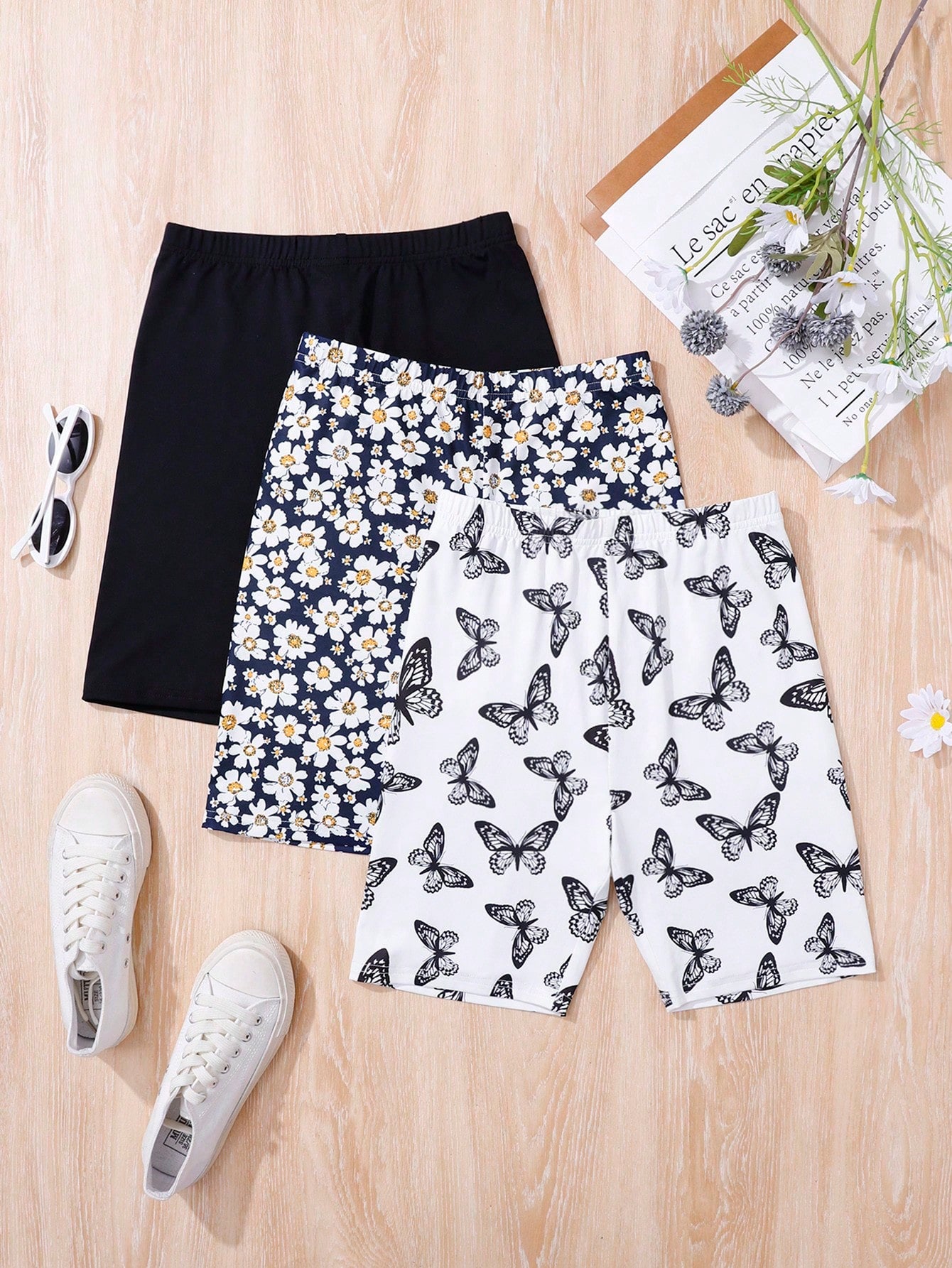 Teen Girl Knitted Solid Color Shorts Butterfly & Flower Pattern Shorts Three-Piece Set