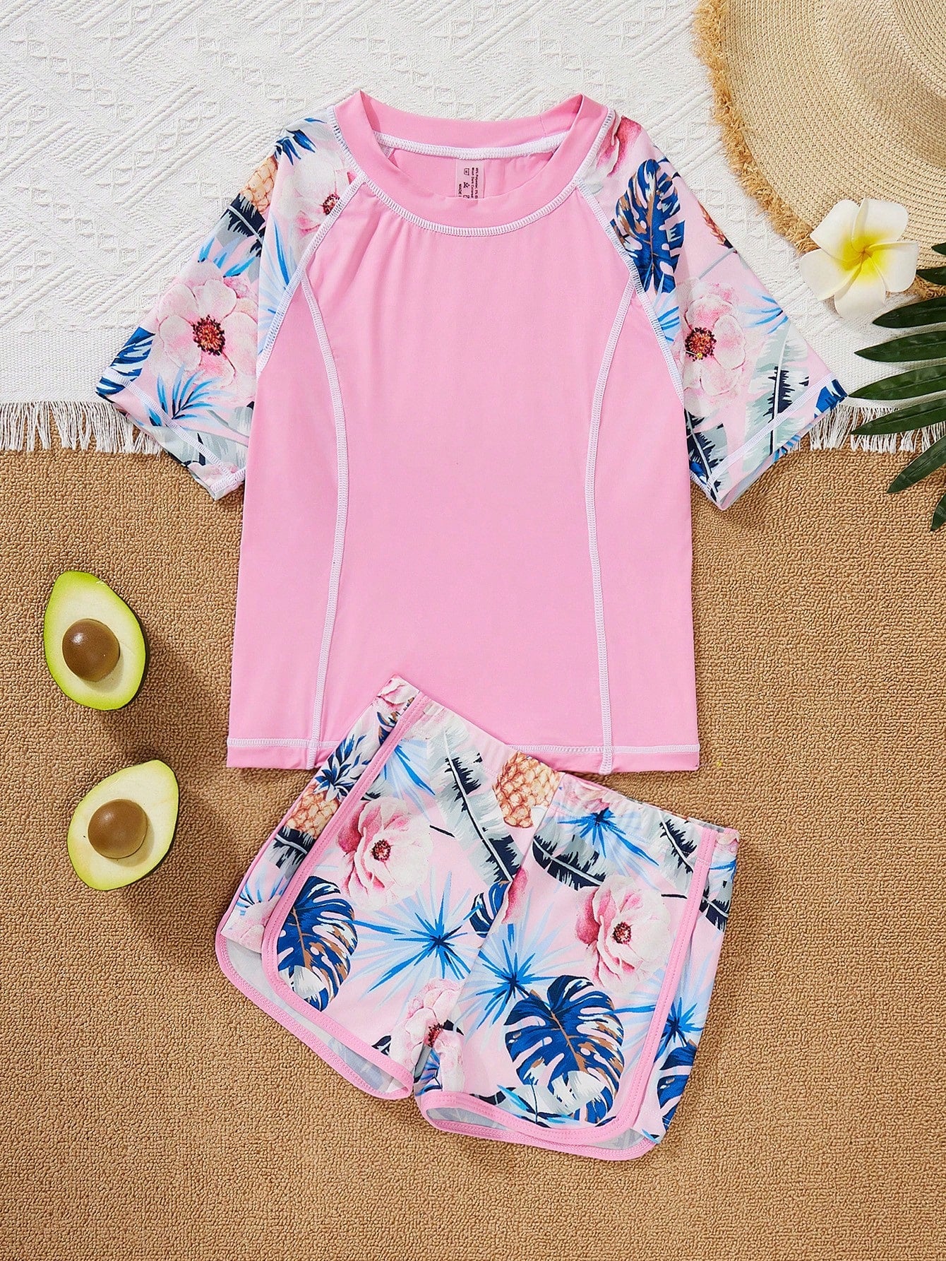 Tween Girl Urban Chic Spring/Summer Knitted Short-Sleeve Swimsuit With Floral Print And Shoulder Inserts Set