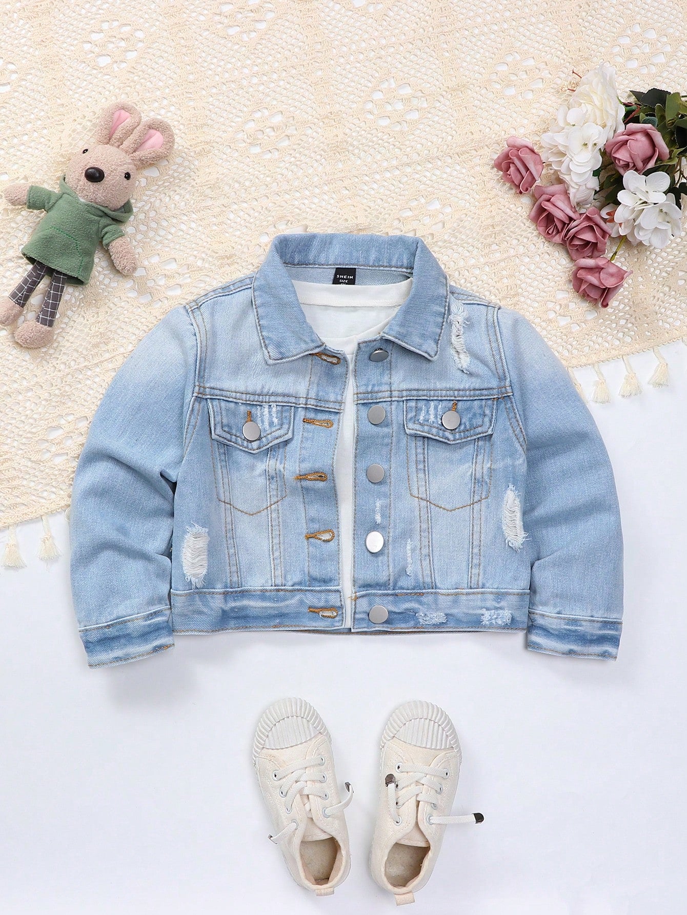 Young Girl Vintage Basic Distressed Short Denim Jacket For Daily Wear