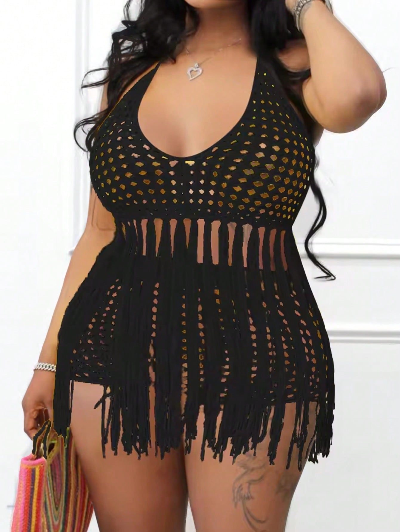 Plus Size Women's Sleeveless Halter Top And Shorts Set With Tassels And Hollow Out Design, Perfect For Vacation