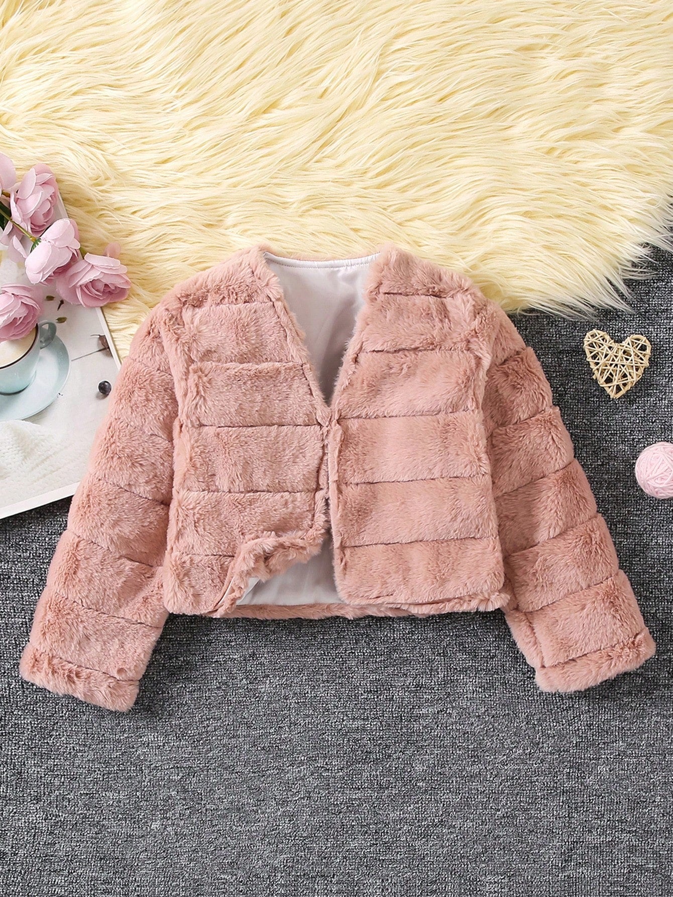 Young Girl White Plush Warm Ladylike Jacket, Casual & Versatile, Suitable For Autumn, Spring And Summer, Comfortable And Cozy, Suitable For 4-7 Year-Old Girls For School, Home, And Gatherings