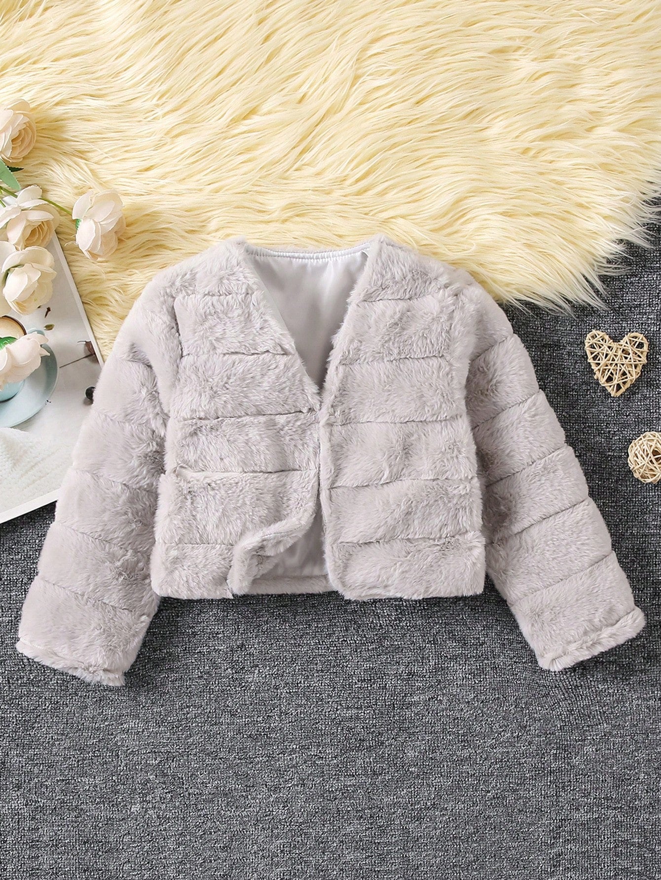 Young Girl White Plush Warm Ladylike Jacket, Casual & Versatile, Suitable For Autumn, Spring And Summer, Comfortable And Cozy, Suitable For 4-7 Year-Old Girls For School, Home, And Gatherings