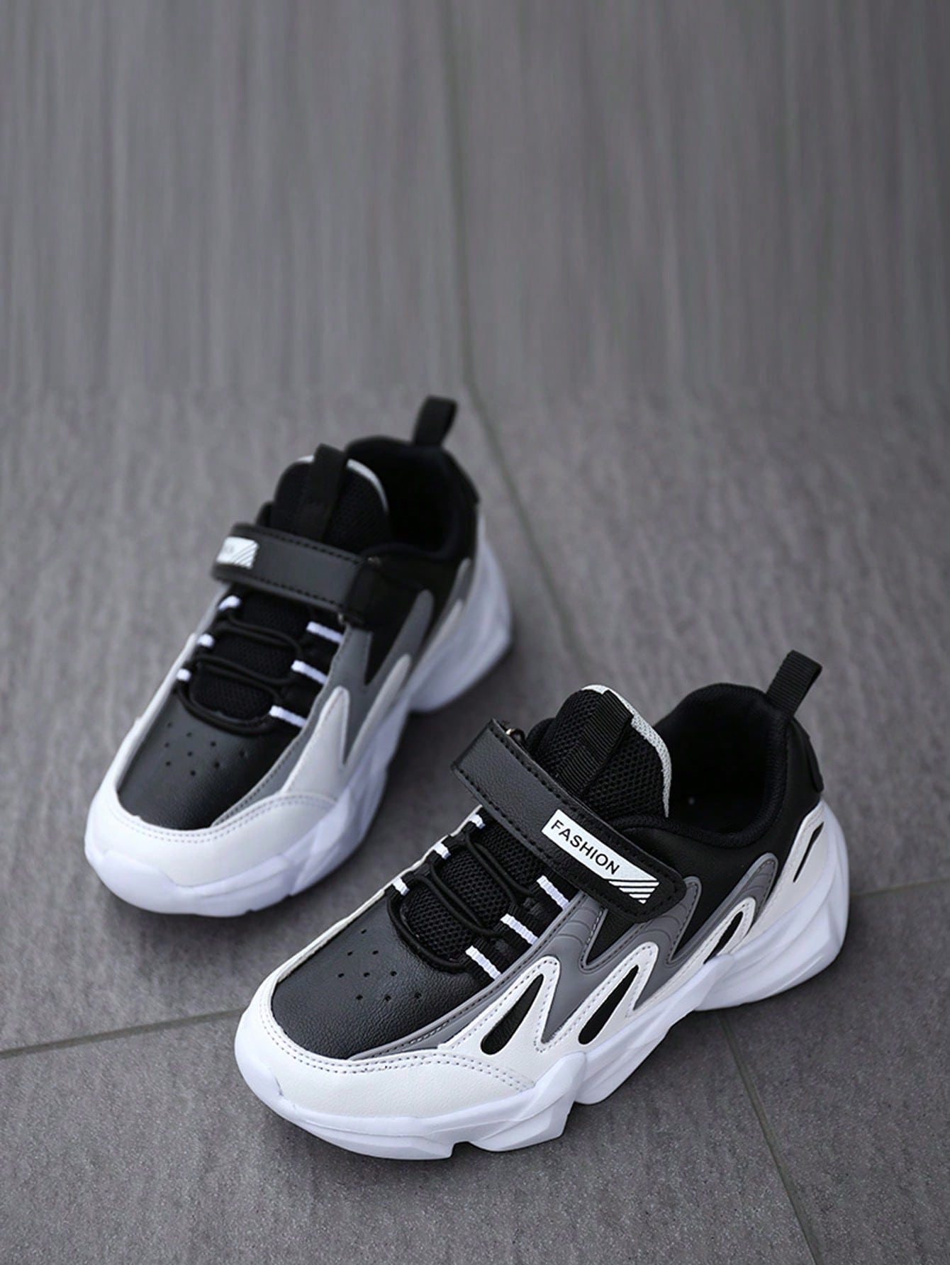 Teenagers Spring/Autumn Black-White Panda Color Matching Chunky Sneakers, Soft &amp; Comfortable, Slip-Resistant Sole, Adjustable Magic Tape