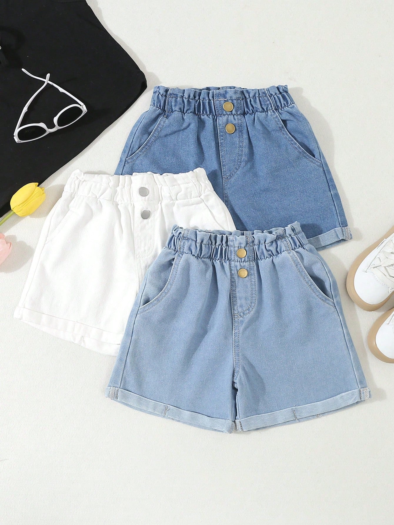 Young Girl Casual & Comfortable Denim Shorts With Elastic Waistband And Floral Decoration, Multicolor