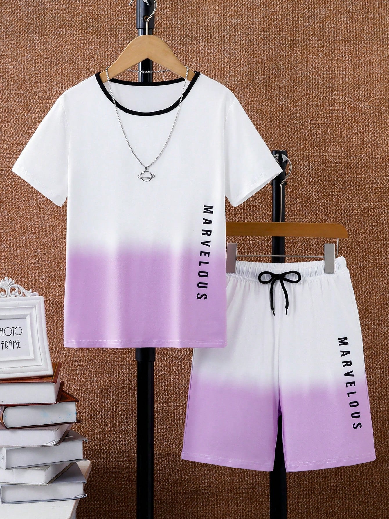 Kids Tween Boy Letter Graphic Ombre Contrast Trim Tee & Drawstring Waist Shorts