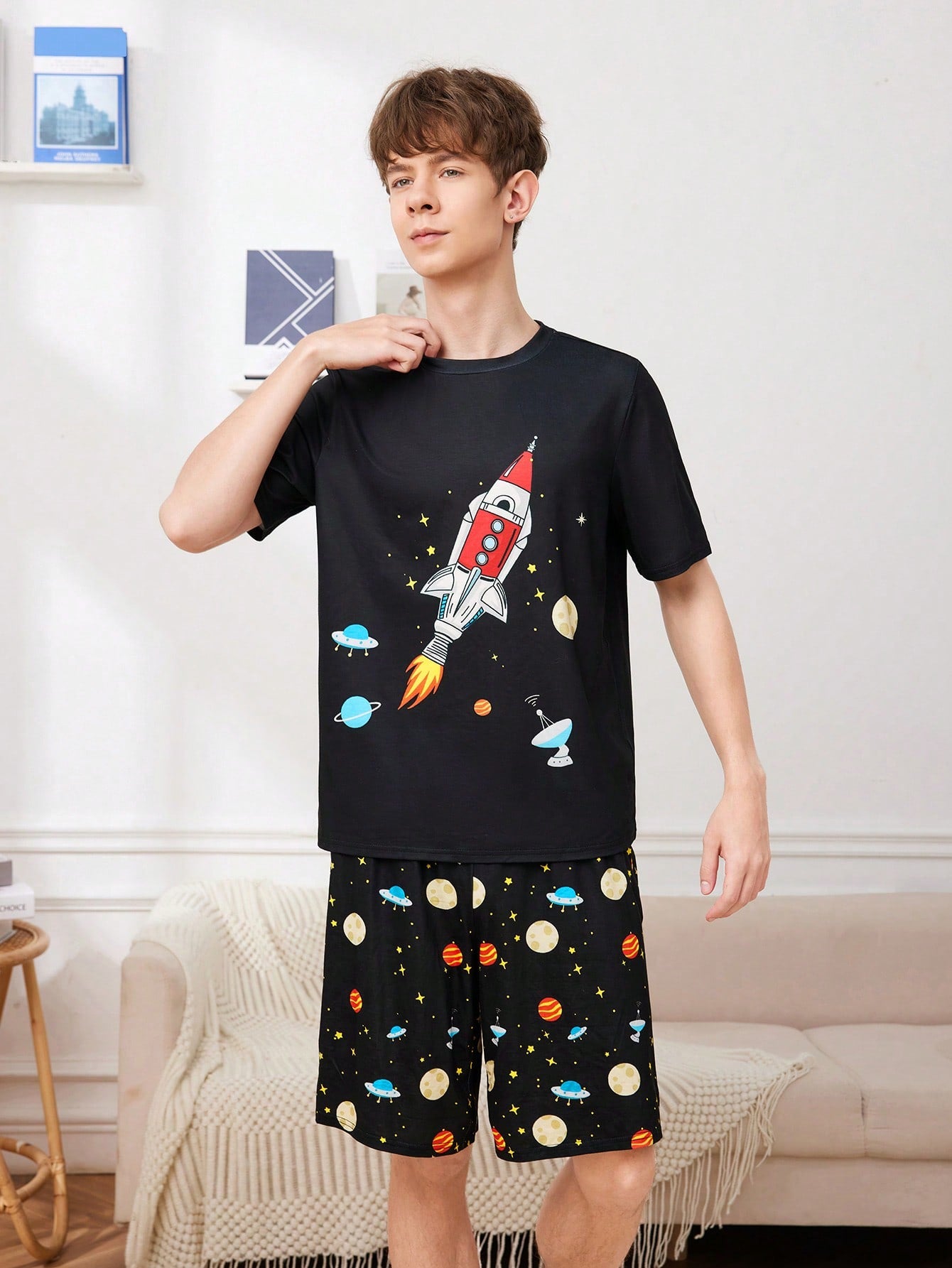 2pcs Teen Boy Spacecraft Patterned Flame-Resistant Summer Casual Pajama Set