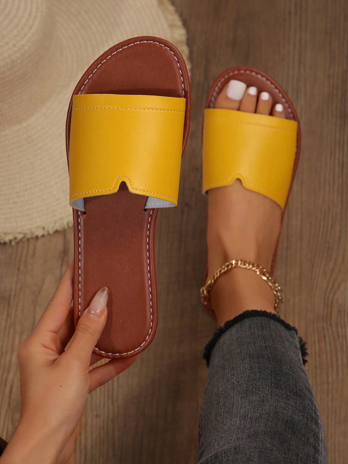 Women Casual Flat Open Toe Anti-Slip Slippers For Outdoor Beach