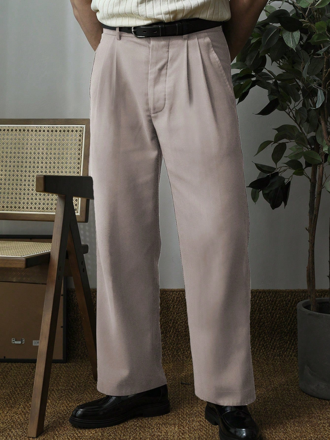 Men's Solid Color Pleated Dress Pants