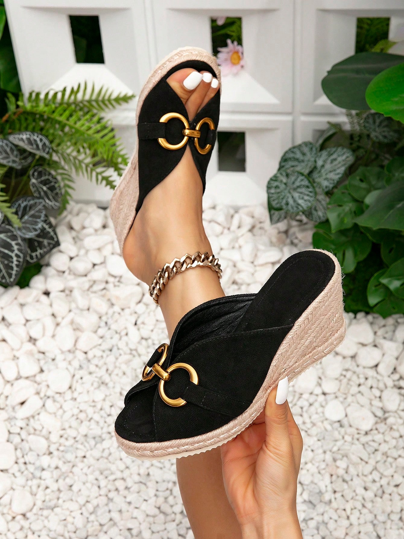 New Spring Summer Thick-Soled Open Toe Peep Toe Wedge Heel Women Sandals With Comfortable Suede Surface And Woven  Rope Design