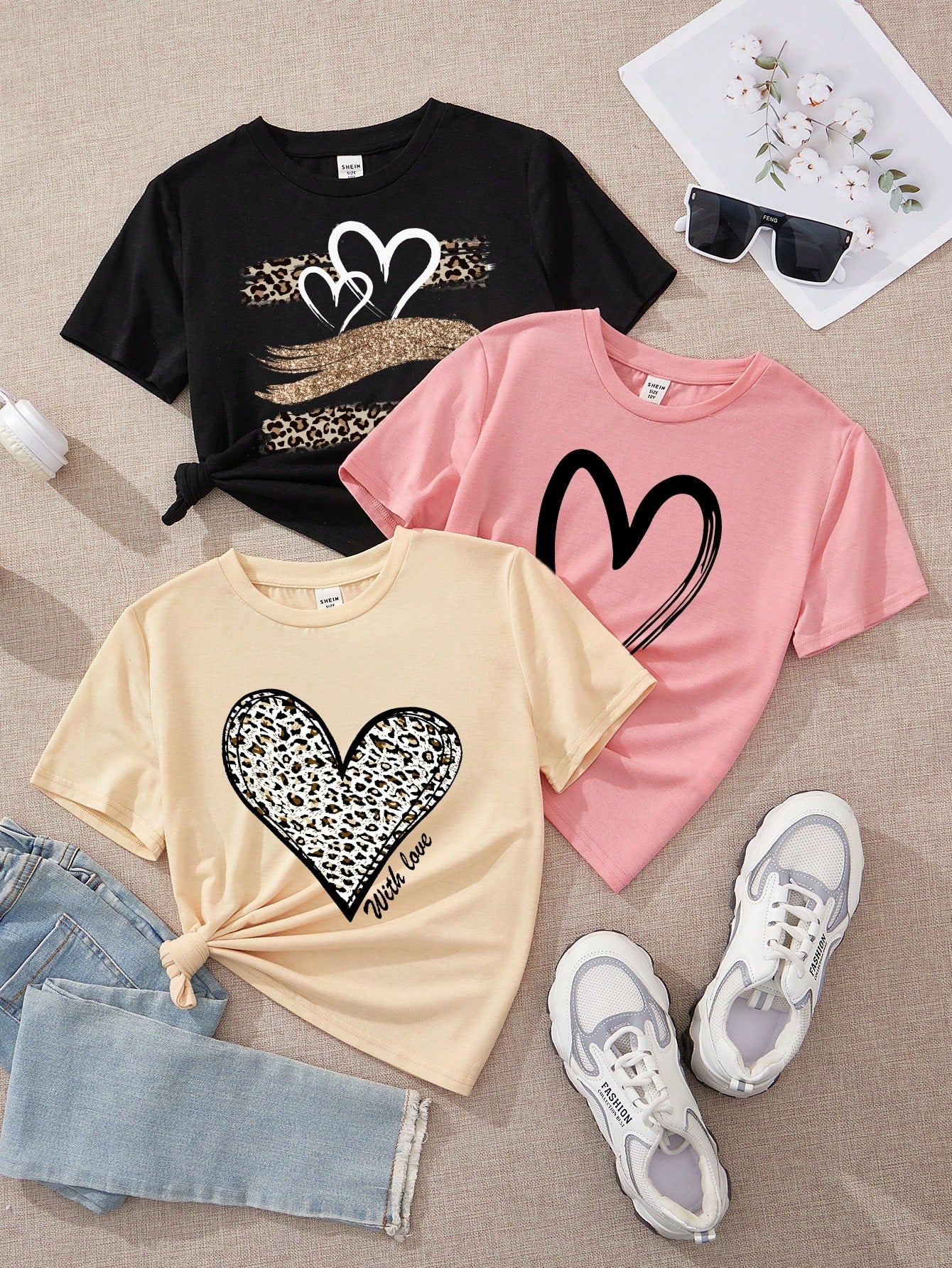 Tween Girl Casual And Simple Cartoon Heart Pattern Multiple T-Shirts Suitable For Summer