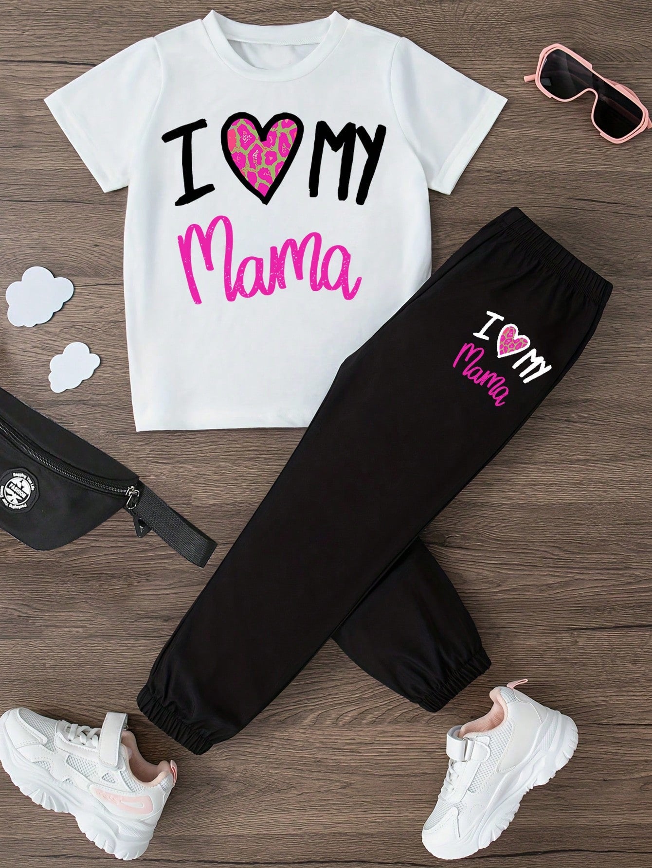 Tween Girl Summer Short Sleeve T-Shirt With Letter & Heart Print And Casual Sweatsuit With Cuffed Pants 2-Piece Set