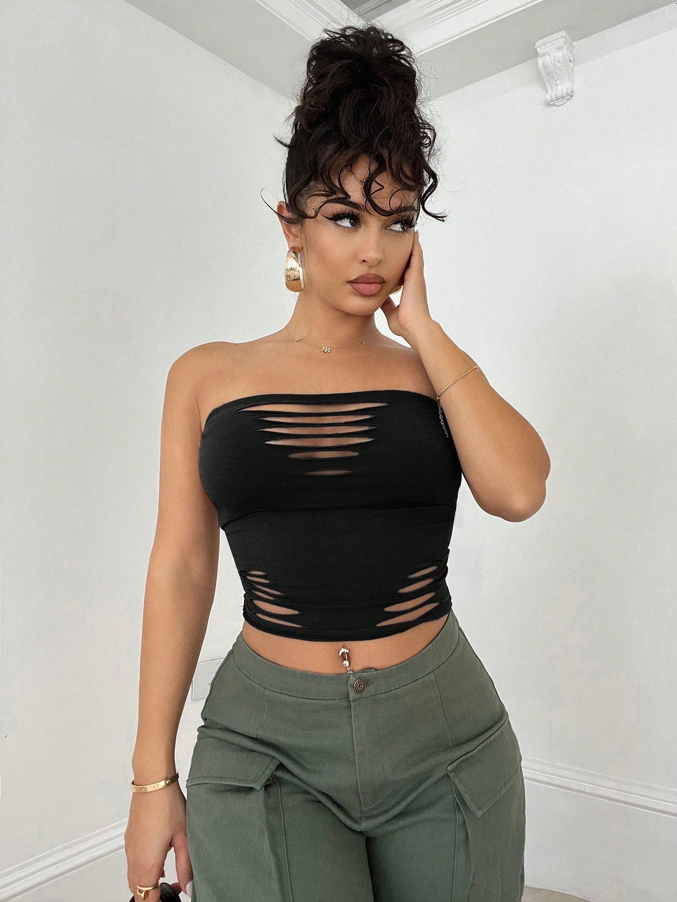 Solid Color Cutout Hollowed Out Wasteland Style Tight Gray Bandeau Top For Spring/Summer Daily Wear, Street Wear, Concert Outfit, Festival Clothing, Music Festival Clothing Sexy Women Tops.