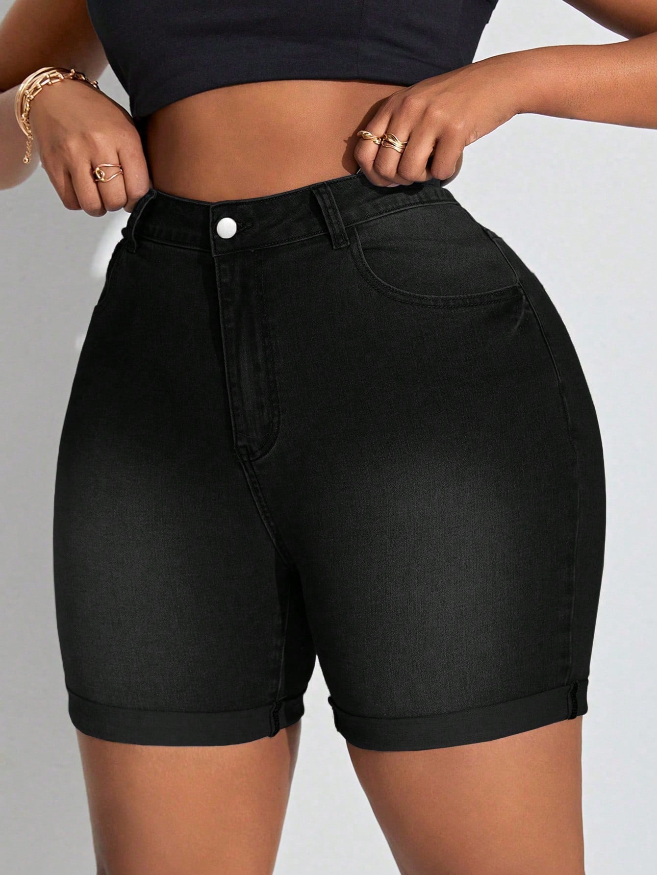 Plus Size Stretchy Skinny Denim Shorts