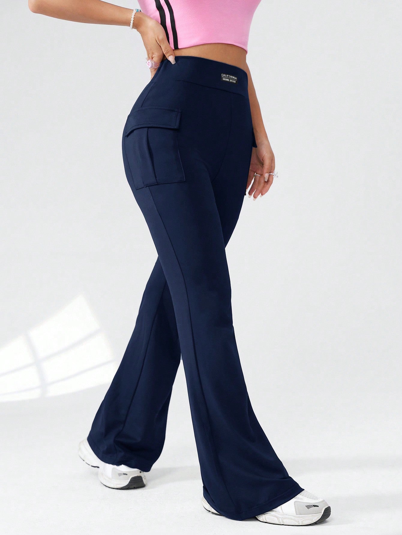 Women Casual Solid Color Chino Pants With Slim Fit And Slight Flare Detail