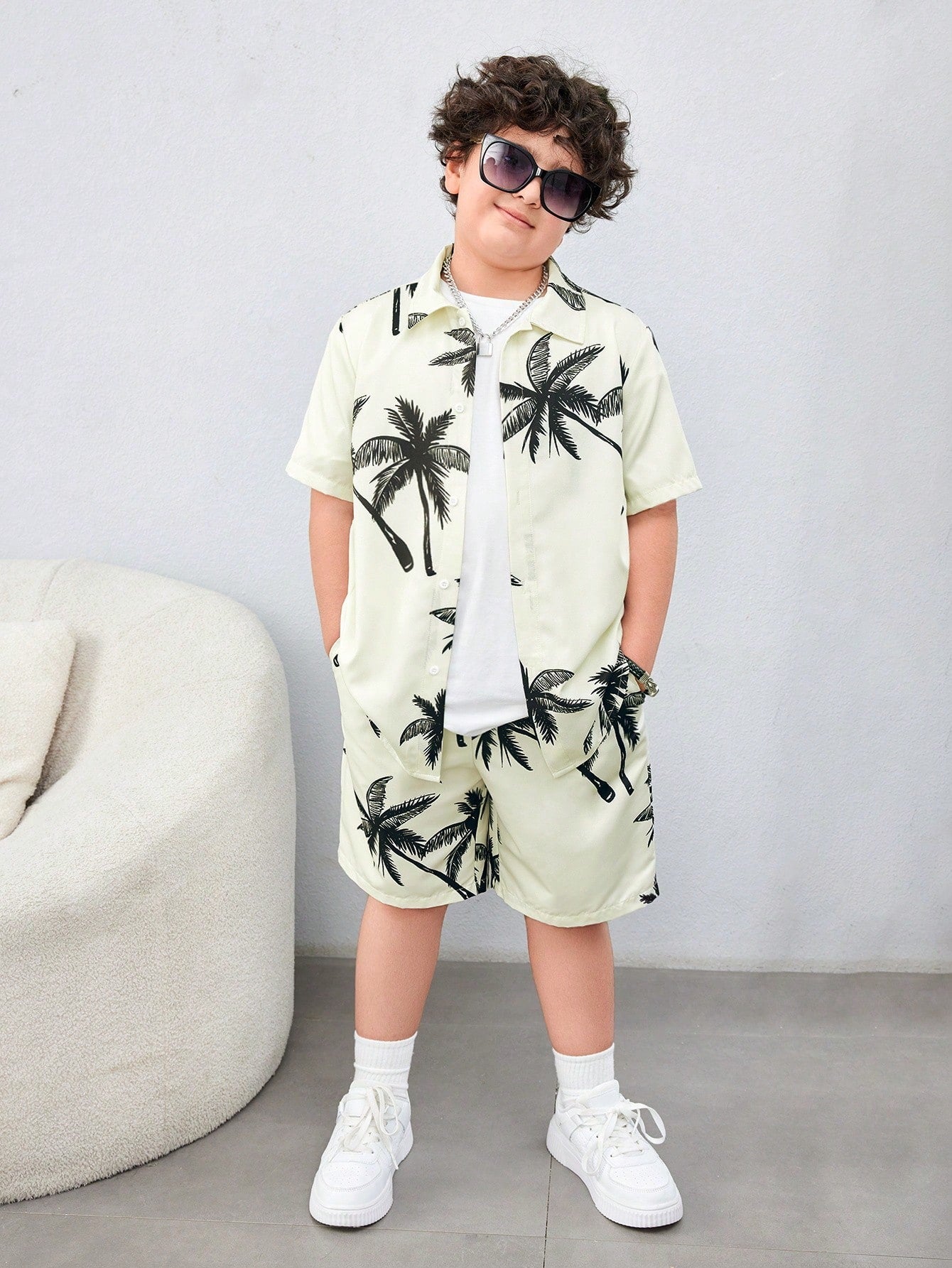 Tween Boys Extended Size Casual Coconut Tree Printed Short-Sleeve Shirt With Lapel And Shorts Weave Two-Piece Suit With Slanted Pockets