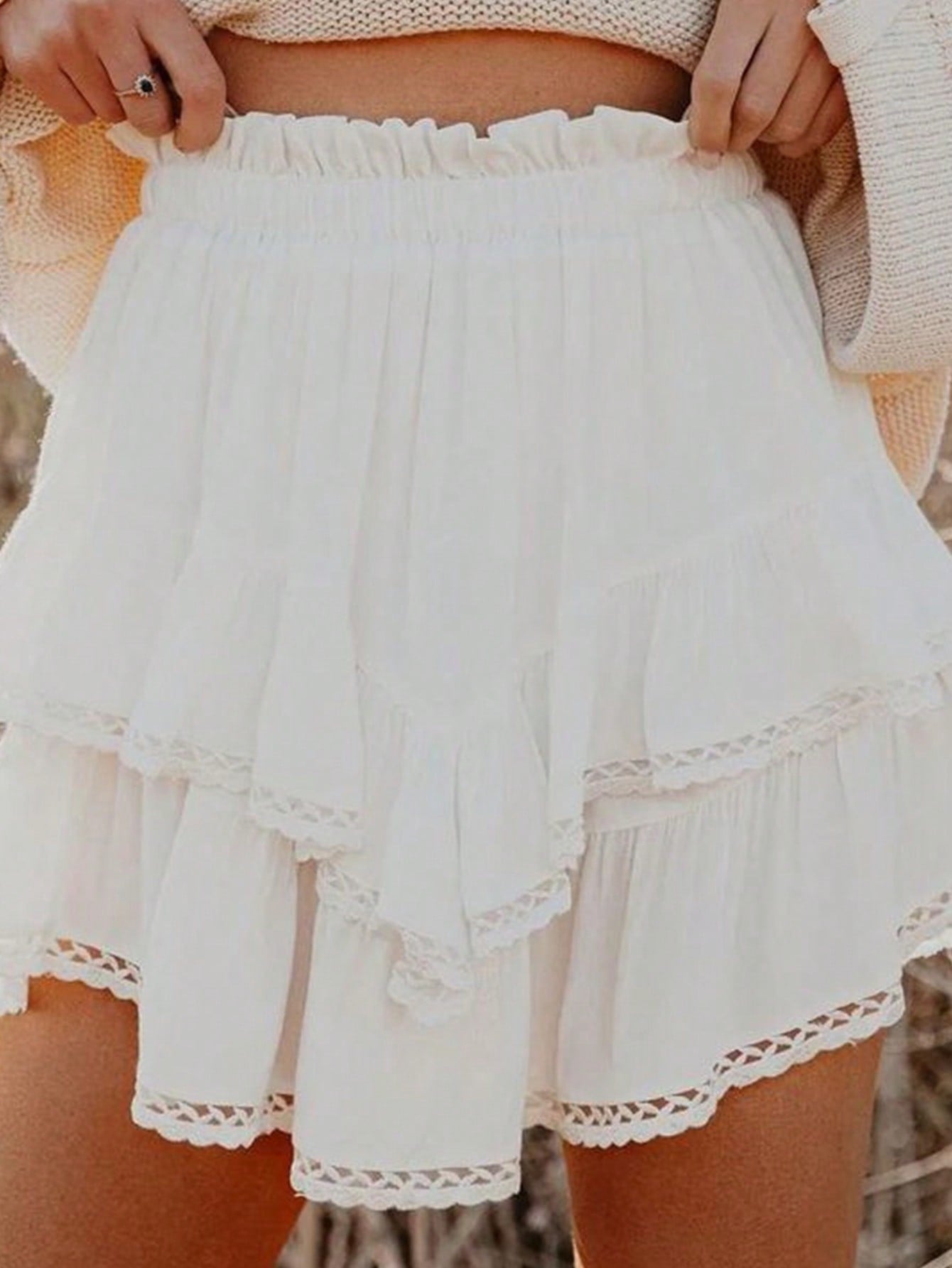 Frenchy Summer High-Waisted Ruffled Hem Skirt With Spliced Lace, Suitable For Summer Vacation