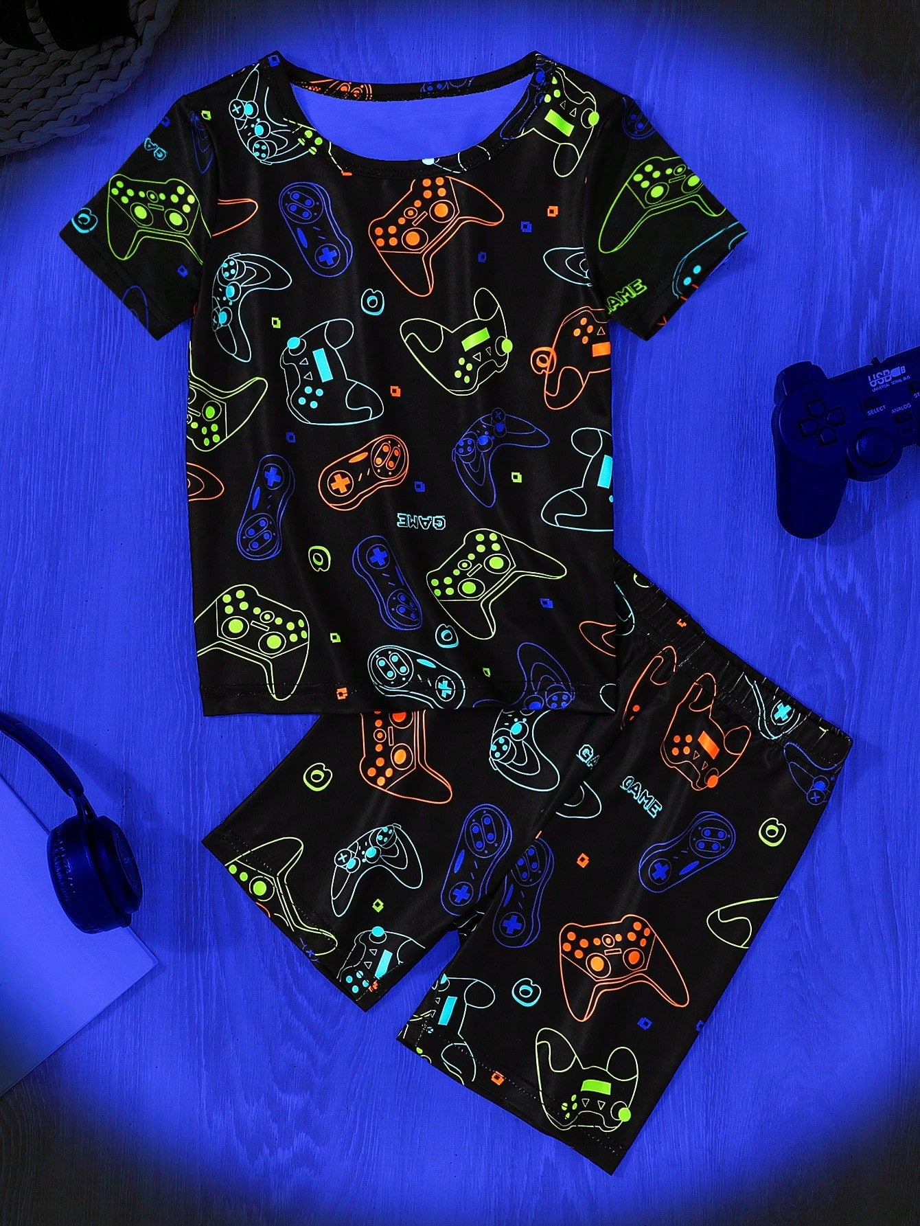 Young Boy Toddler Game Controller Printed Fluorescent Short Sleeves Shorts Homewear Set Snug Fit