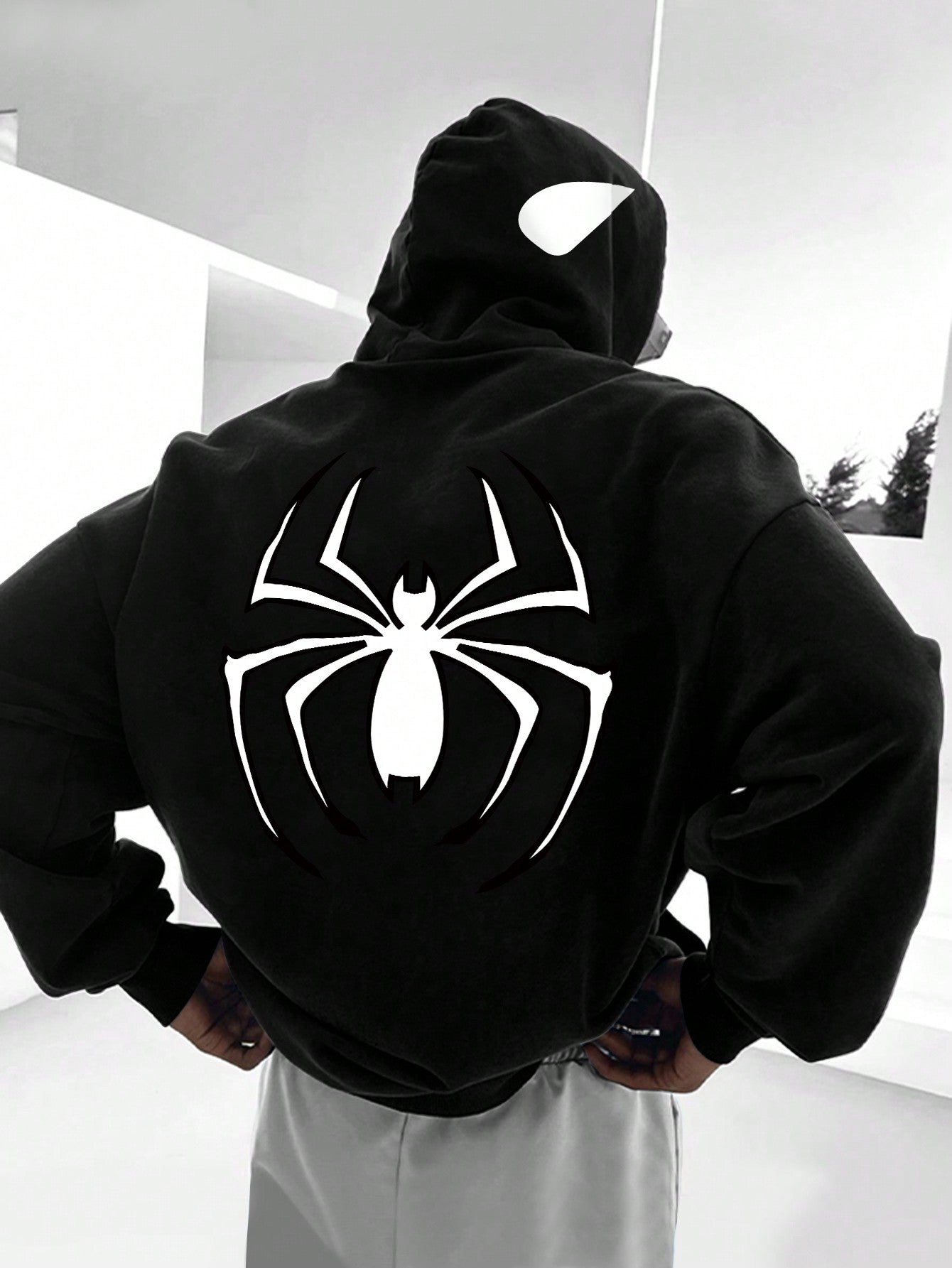 Men'S Spider Printed Hoodie