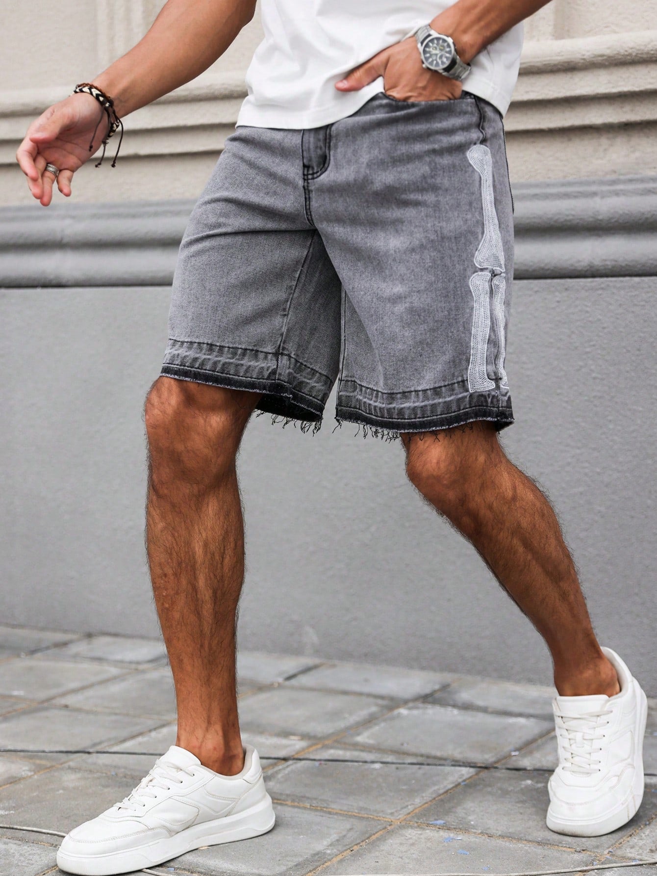 Men Denim Bermuda Shorts With Pockets And Frayed Hem Baggy Jorts Graphic Bones Plain Light Grey Prom