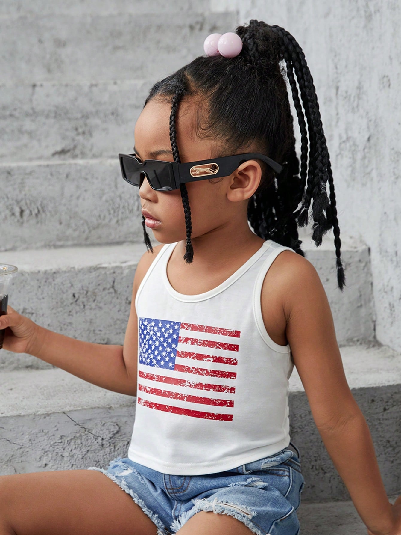 Young Girl Knitted Solid Color Round Neck Striped Star Pattern Casual Crop Top